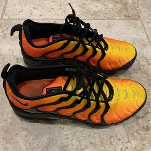 Nike vapormax sunset size 8